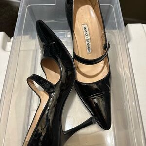 MANOLO BLAHNIK Heels - Mary Jane (style) size 39 (8 US)